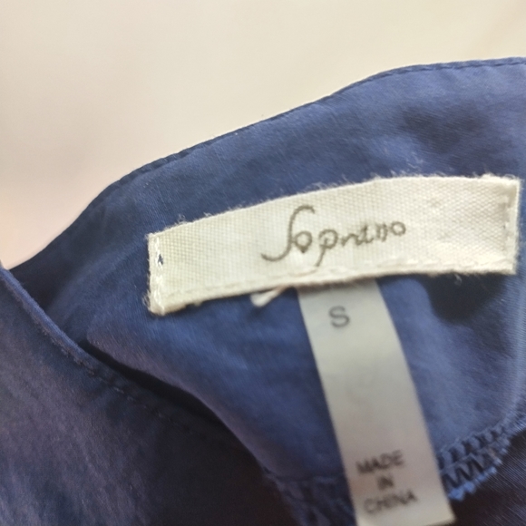 Soprano bell sleeve blouse sz small - Picture 4 of 5